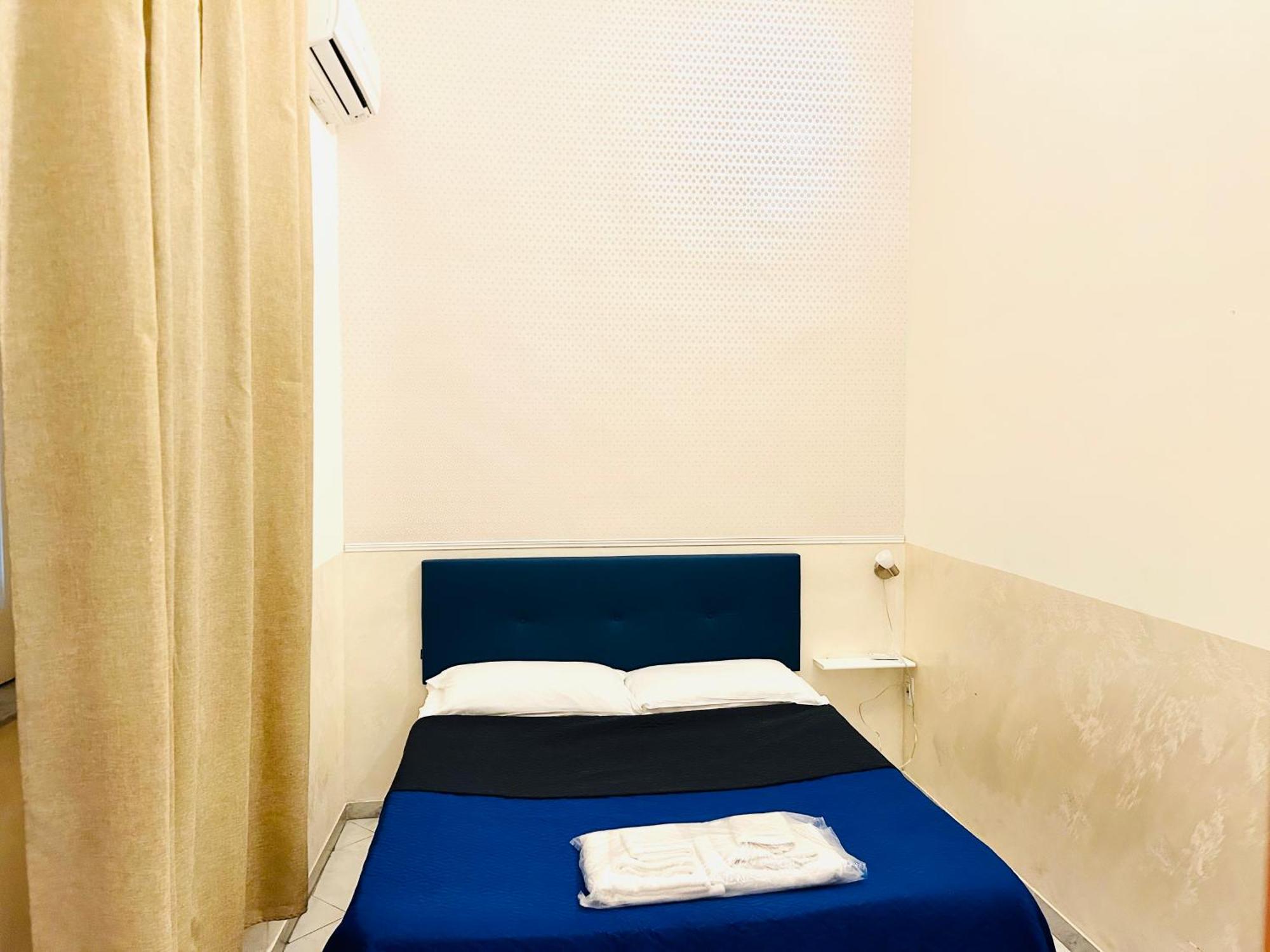 Flyresidence Garibaldi Napoli Ngoại thất bức ảnh